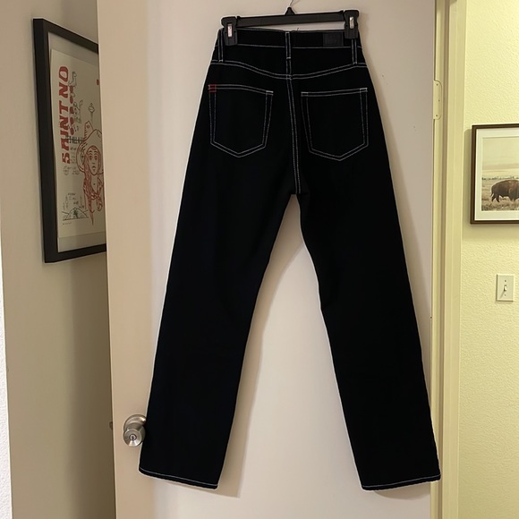 BDG Jeans - Picture 2 of 3